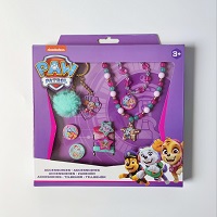 Šperky, náramky, sponky