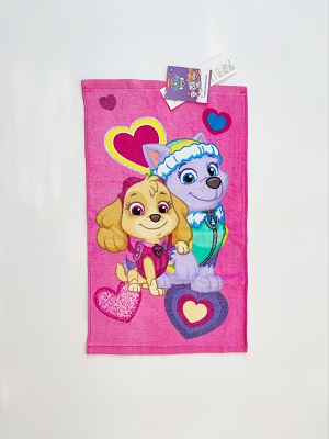 Malý bavlněný ručník TLAPKOVÁ PATROLA - růžový srdíčka