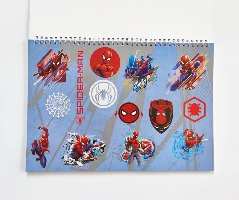 Spirálový blok A4 se samolepkami SPIDERMAN